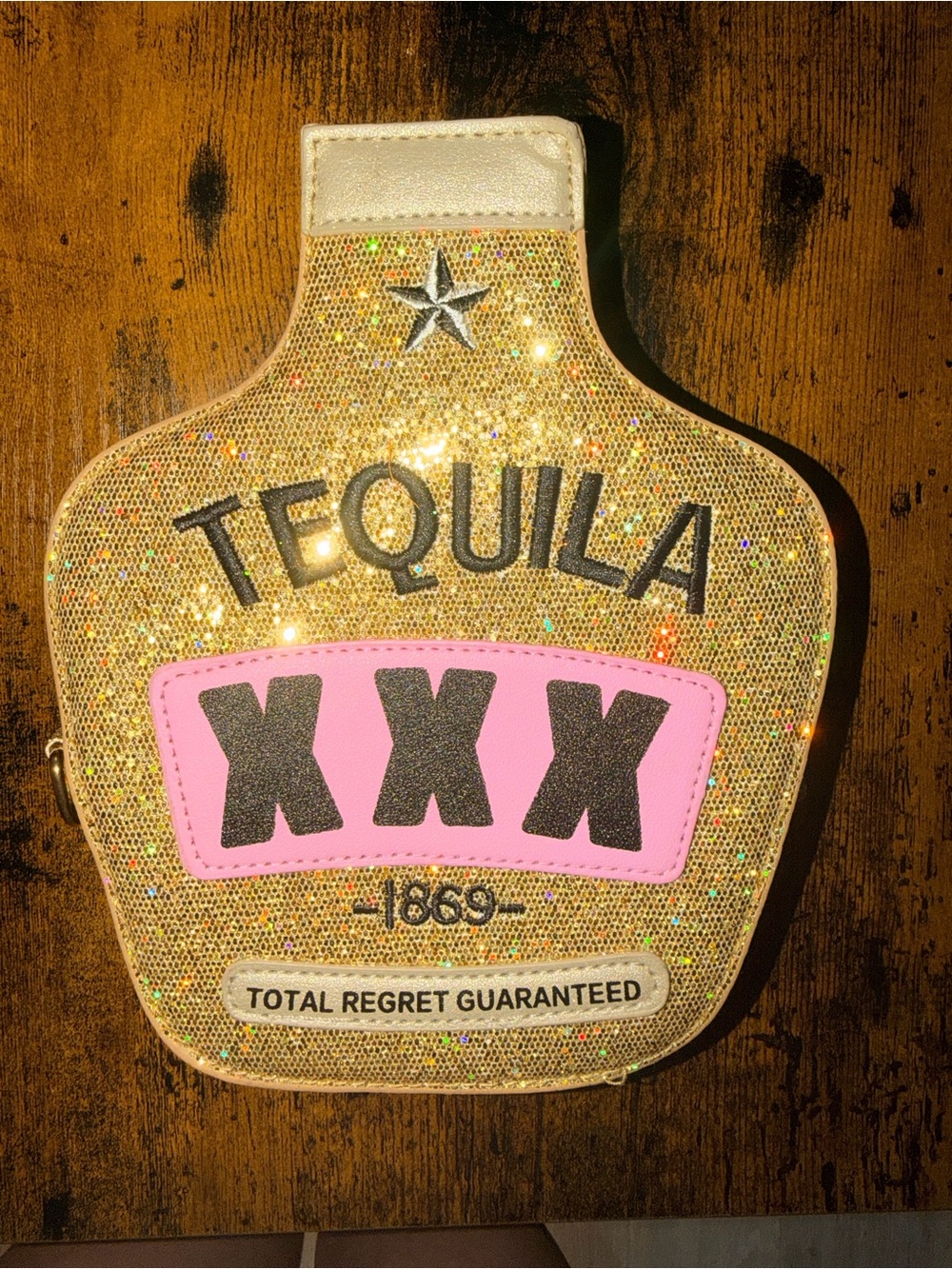 SHEIN Gold Glitter Tequila Bottle Bag with Pink Accent